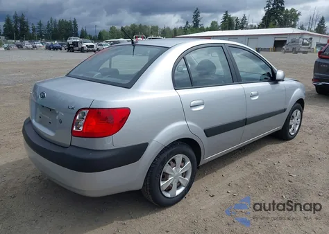 2006 Kia Rio Lx из США, поврежденный, VIN KNADE123766136919